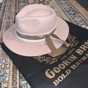 Goorin Bros- Felt Fedora, Size Large